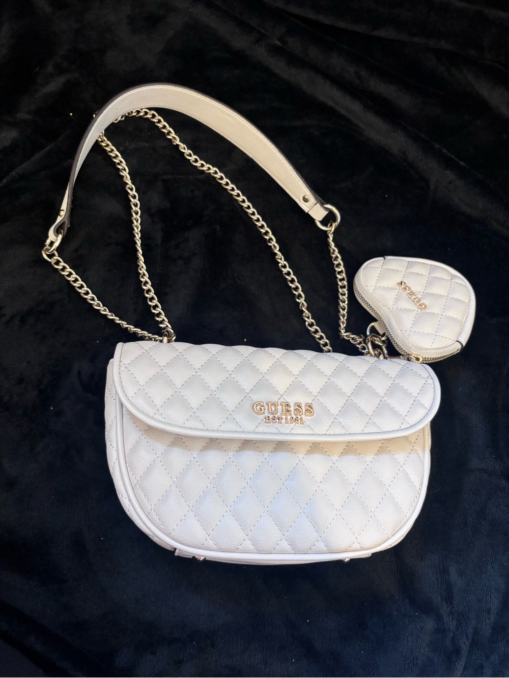 GUESS White Quilted Chain Strap Crossbody with Coin Pouch